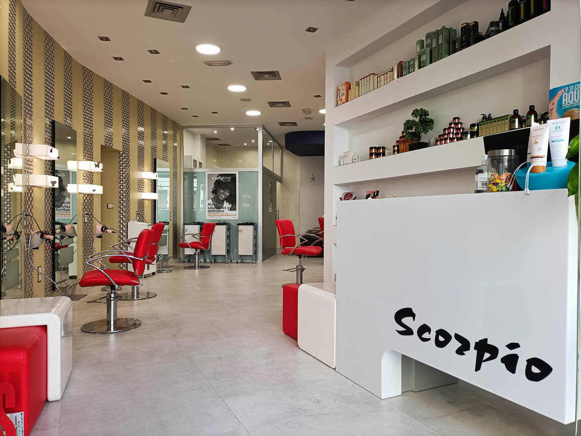 salon Scorpio completo